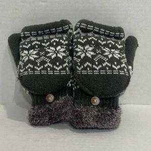 NWT Sonoma warm  Mittens gloves one size fit all -1